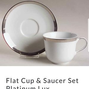 Royal Doulton Platinum Lux Cup & Saucer Set of 4!